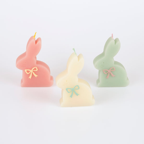 Our Easter candles, in the shape of bunnies with coloured bows and wicks, are perfect for Easter cakes or as Easter decorations. Image4