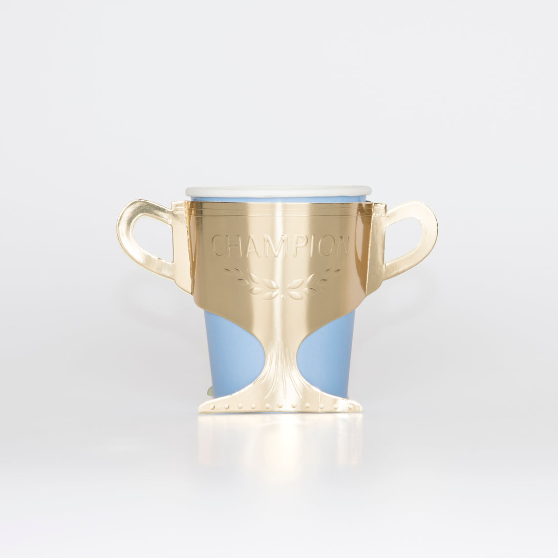 Our paper cups, made to look like gold champion cups, are perfect for a horse party.