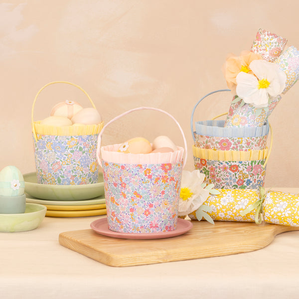 Our paper Easter egg baskets feature Liberty floral designs, perfect for egg collecting, Easter decorations and to use as Easter gift bags. Image2