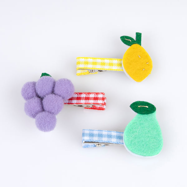 Our fruit hair clips are made from felt with fun pompoms and gingham ribbons for a really fabulous summery effect. Image5