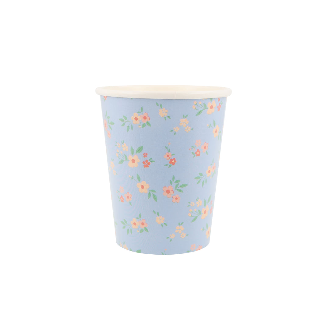 Our floral cups, crafted from high-quality paper, are suitable for hot or cold drinks, ideal for baby showers, bridal showers and garden parties.