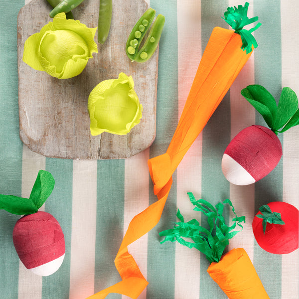 Give your party guests a surprise with our vegetable party favours filled with friendship bracelets, stickers, jokes and a party hat. Image2