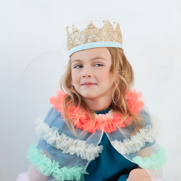 Look like royalty with our gold crown, perfect for a princess  birthday party. Image6