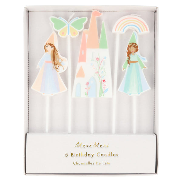 These wonderful princess party cake candles include princesses, a rainbow, a butterfly and a magical castle.