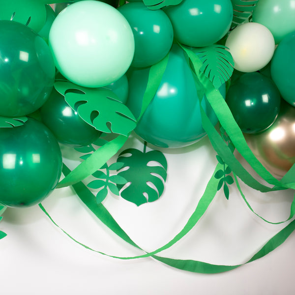 Leafy Green Balloon Arch Image3