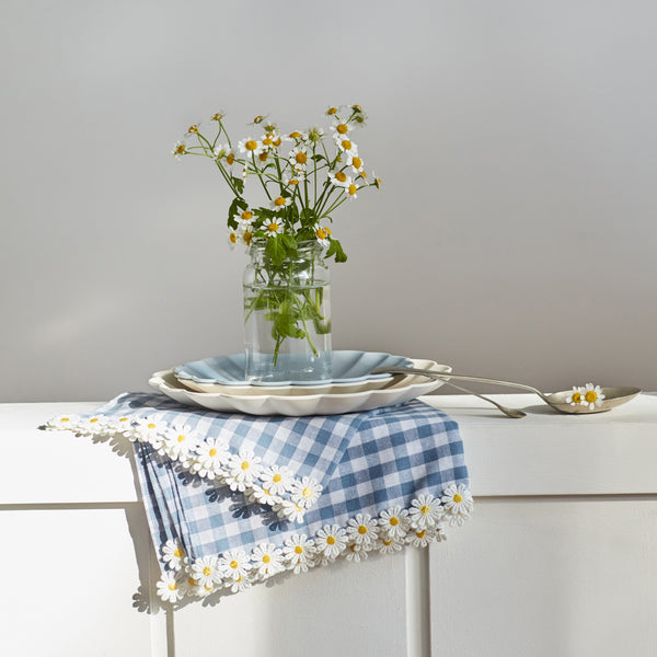 Daisy Edge Gingham Fabric Napkins Image2