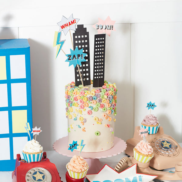 Make special birthday cupcakes with our kit , including cupcake cases and cake toppers, designed for a superhero party. Image3