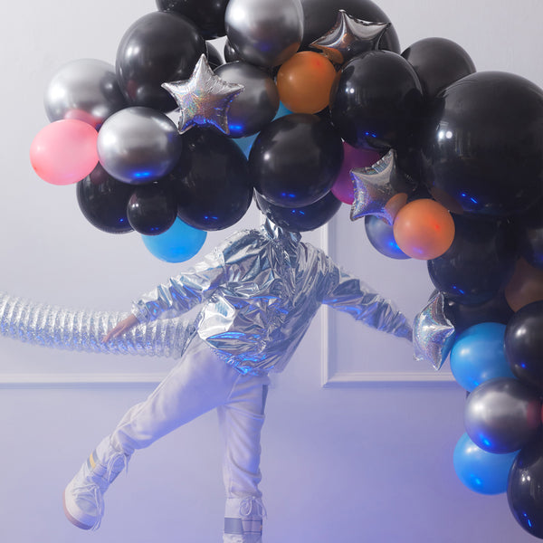 Our balloon kit is an easy way to create a colourful balloon garland, with black balloons, star balloons, foil balloons and metallic balloons. Image2