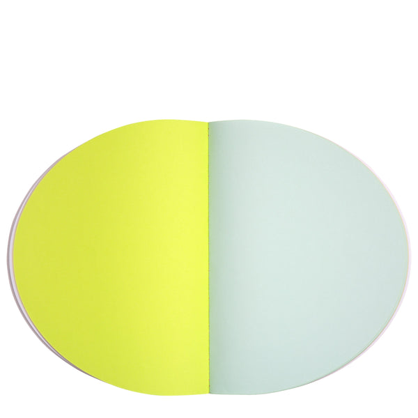 It features 32 sketch pages and 6 pages of rainbow, holographic and alphabet stickers. Image6