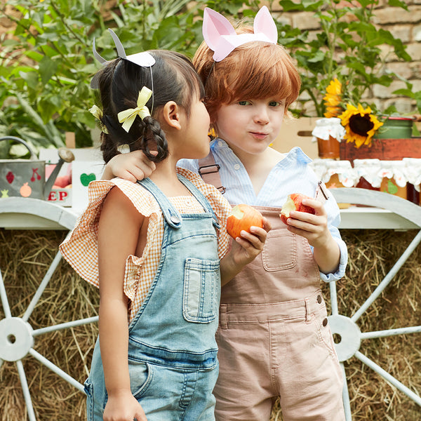 Kids will love to wear these paper party ears - cow, pig and sheep - at your farm party. Image2
