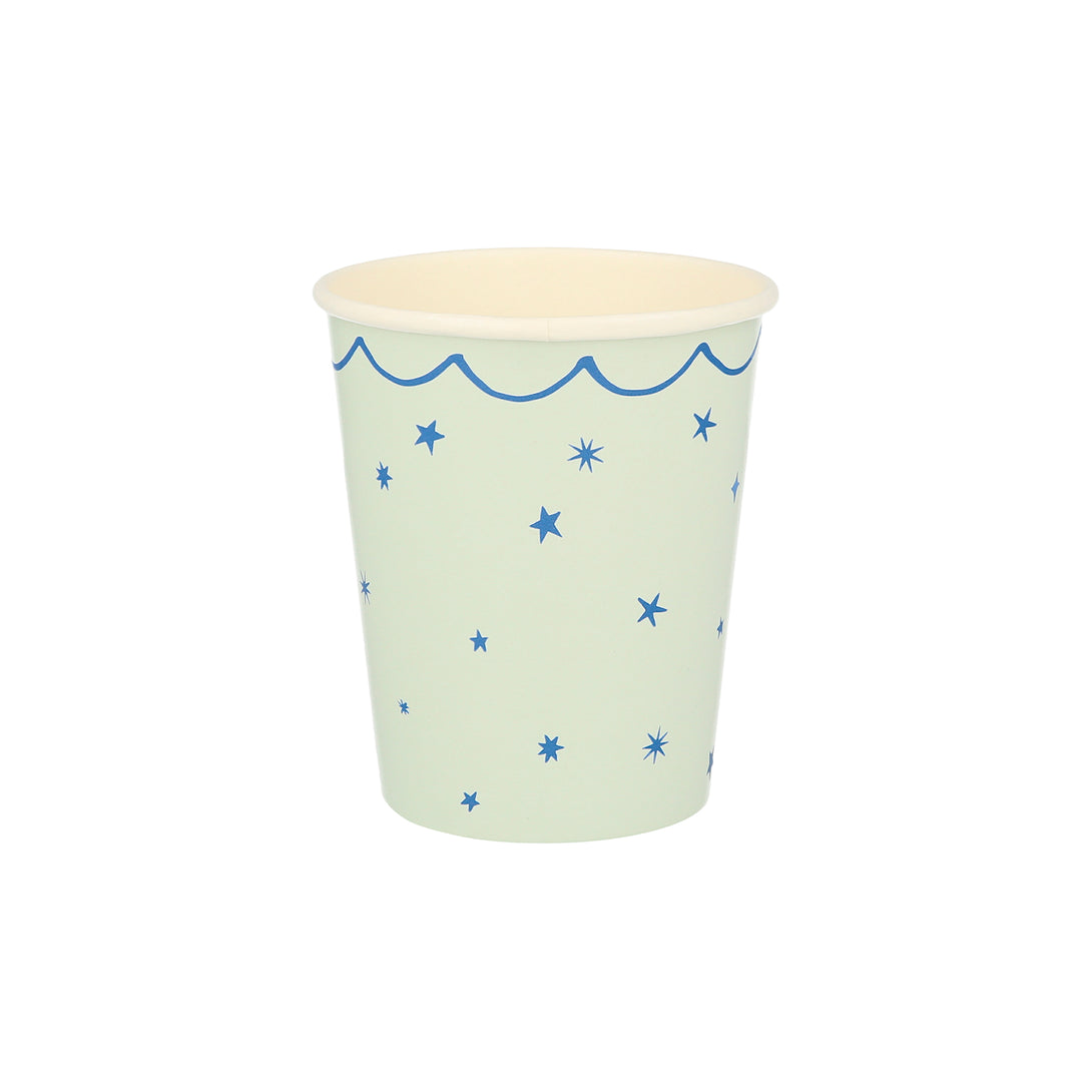 Our star party cup set features blue cups, pink cups and mint cups for the perfect paper cup selection.