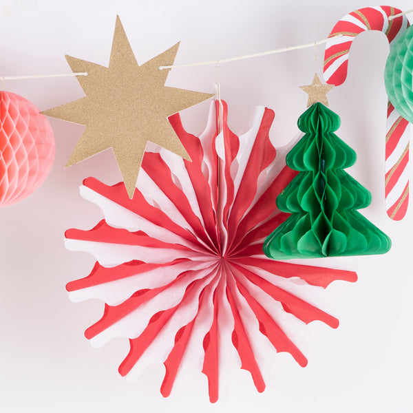 Our Christmas paper garland has 3D honeycomb decorations, stars and Christmas trees. Image4