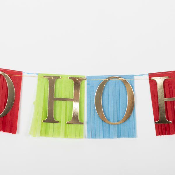 Our party garland is perfect for a pirate birthday party as it features pirate decorations including skull-and-crossbones and a pirate ship. Image5