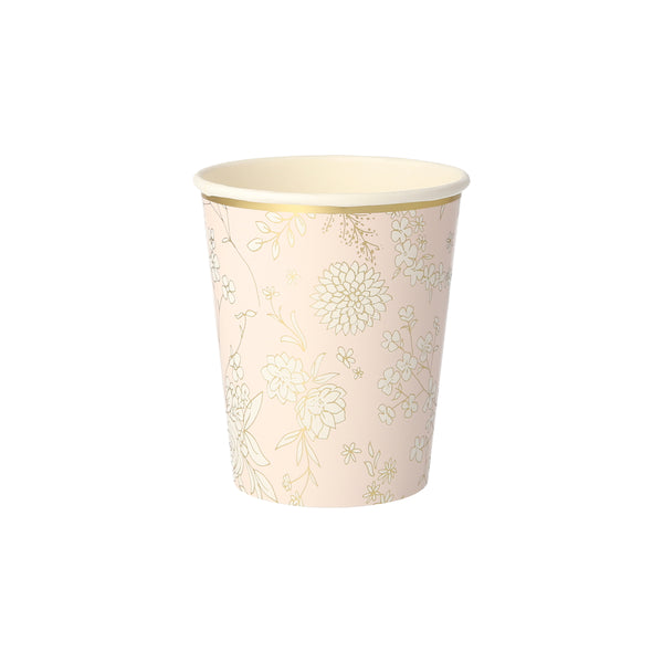 Our party cups, with elegant flowers, are ideal for a flower party, garden party, picnic or to add to wedding party supplies. Image9