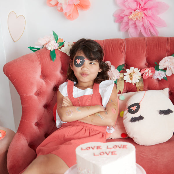 Rose Blossom Garland Image6