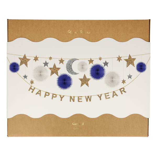 If you're looking for New Years party ideas you'll love our special party garland with silver and gold glitter and 3D stars. Image4