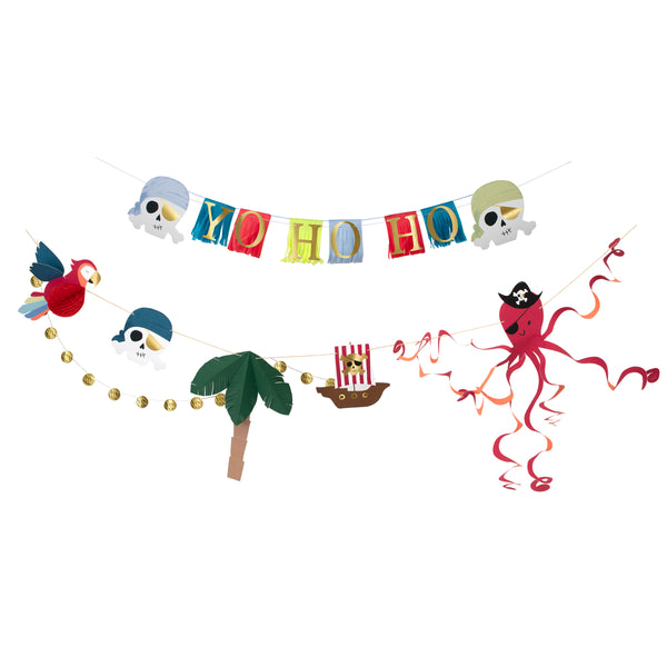 Our party garland is perfect for a pirate birthday party as it features pirate decorations including skull-and-crossbones and a pirate ship. Image6