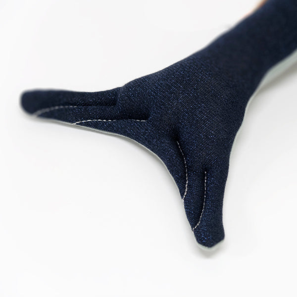 Vinnie Shark Large Toy Image5