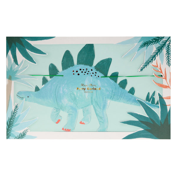 Our large garland, featuring colourful dinosaurs, is perfect for a dinosaur themed party. Image6