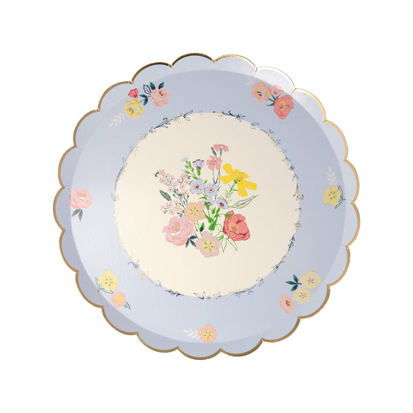 Our paper small plates with beautiful flowers are perfect for a garden party or picnic. Image4