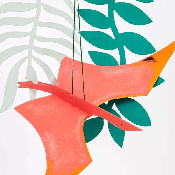 Our large garland, featuring colourful dinosaurs, is perfect for a dinosaur themed party. Image4