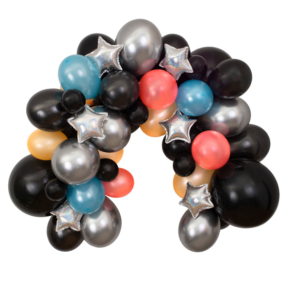 Our balloon kit is an easy way to create a colourful balloon garland, with black balloons, star balloons, foil balloons and metallic balloons. Image4