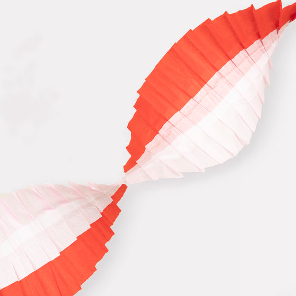 Our party streamer is crafted from pink, red and gold paper perfect for Valentine's Day party decorations. Image3