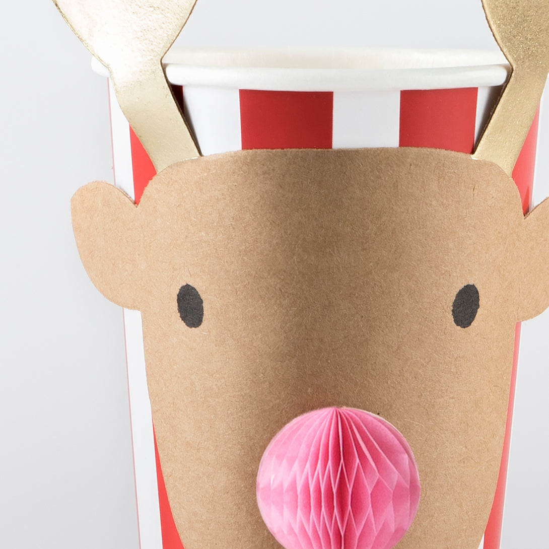 Our party cups, which include a Santa cup and reindeer cups, will make your Christmas drinks look amazing.