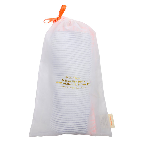 Bedding Set Dolly Accessory Image5