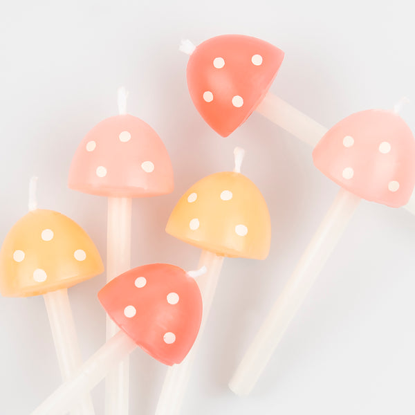 Our mushroom birthday candles are perfect for a fairy birthday party, outdoor birthday party or autumn birthday party. Image4